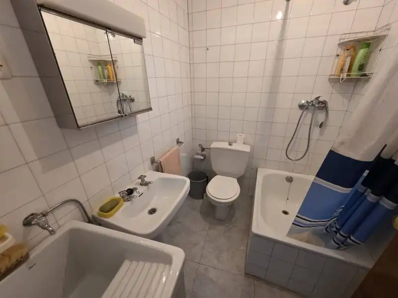 Bathroom of Houses for sale in Mirabel  with Private garden