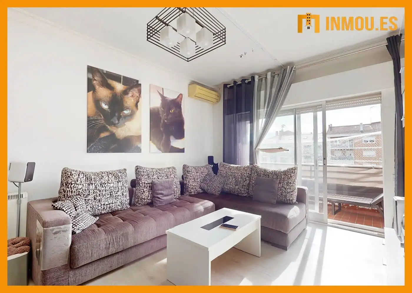 Living room of Flat for sale in Ourense Capital   with Air Conditioner, Heating and Parquet flooring