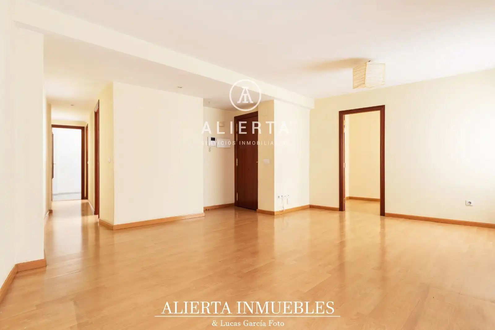 Exterior view of Flat for sale in Zaragoza  with Heating