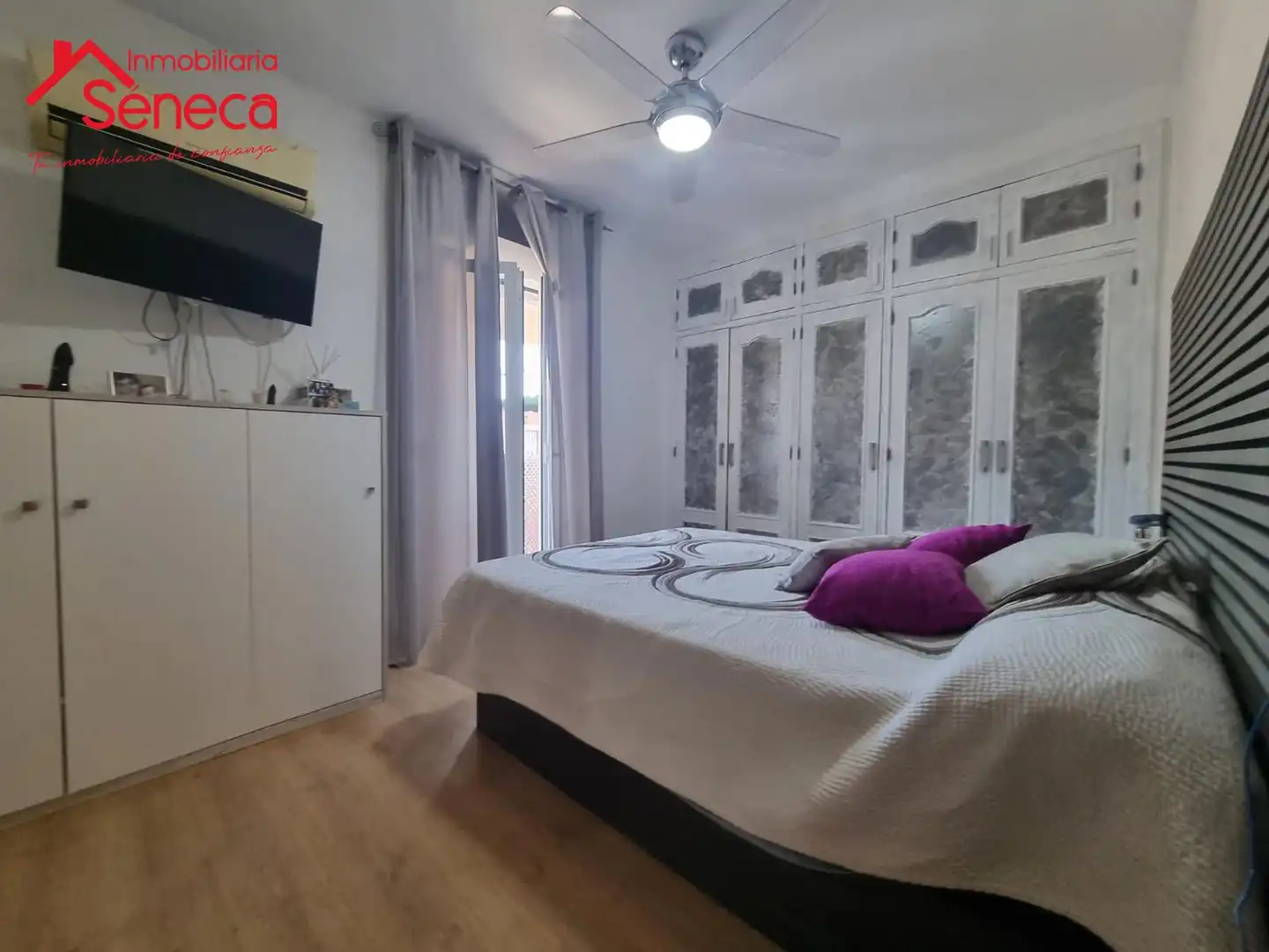 Dormitori de Casa adosada en venda en Córdoba amb Aire condicionat, Calefacció i Terrassa