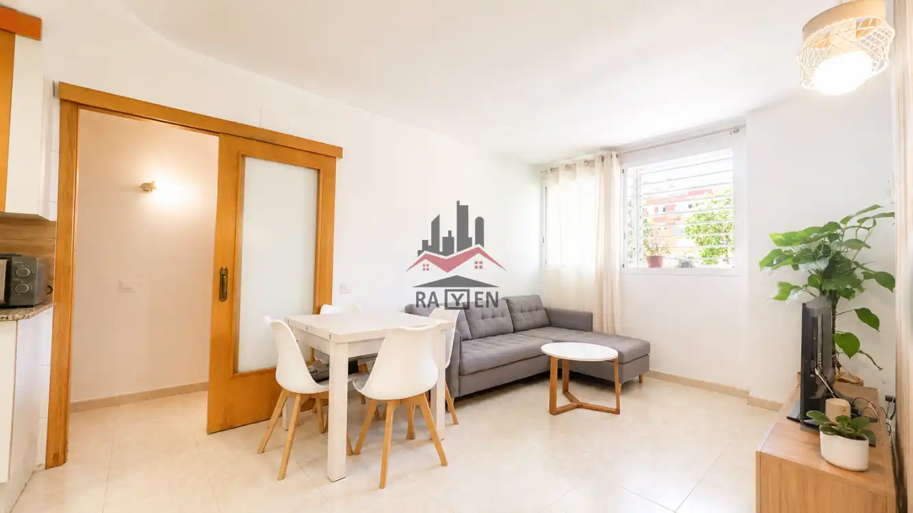 Piso en venta en Creu de la Mà