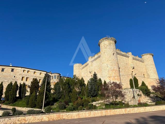 Dúplex en Venta en N/A en Torija