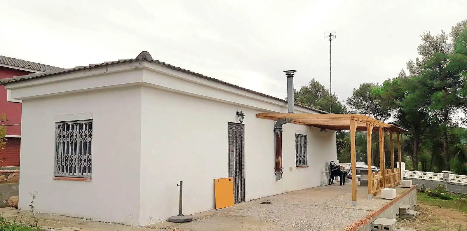 Vista exterior de Casa o chalet en venta en El Montmell con Calefacción