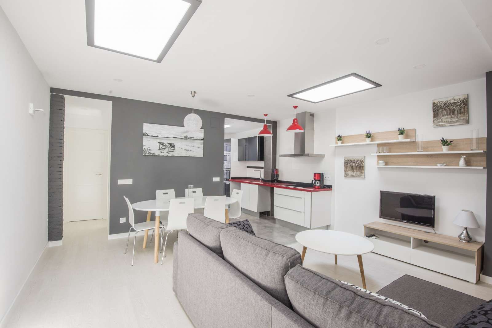 Living room of Apartment for share in  Valencia Capital  with Air Conditioner and Terrace