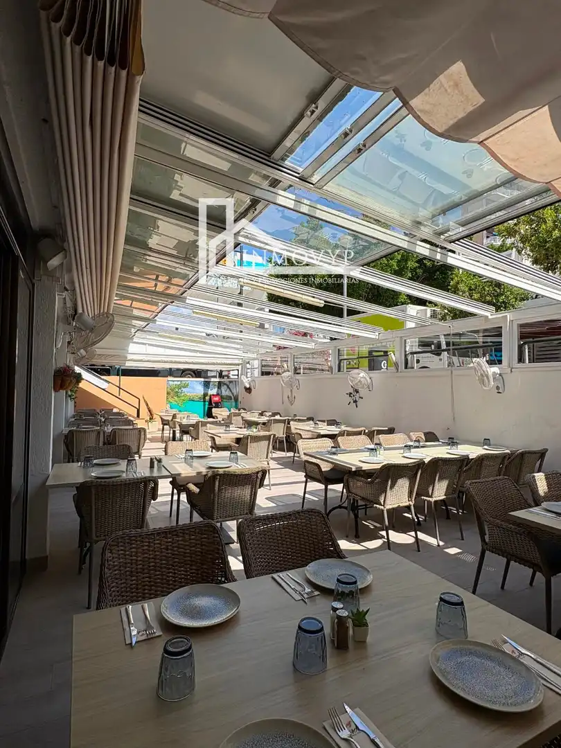 Terrassa de Local en venda en Calvià amb Aire condicionat, Terrassa i Moblat