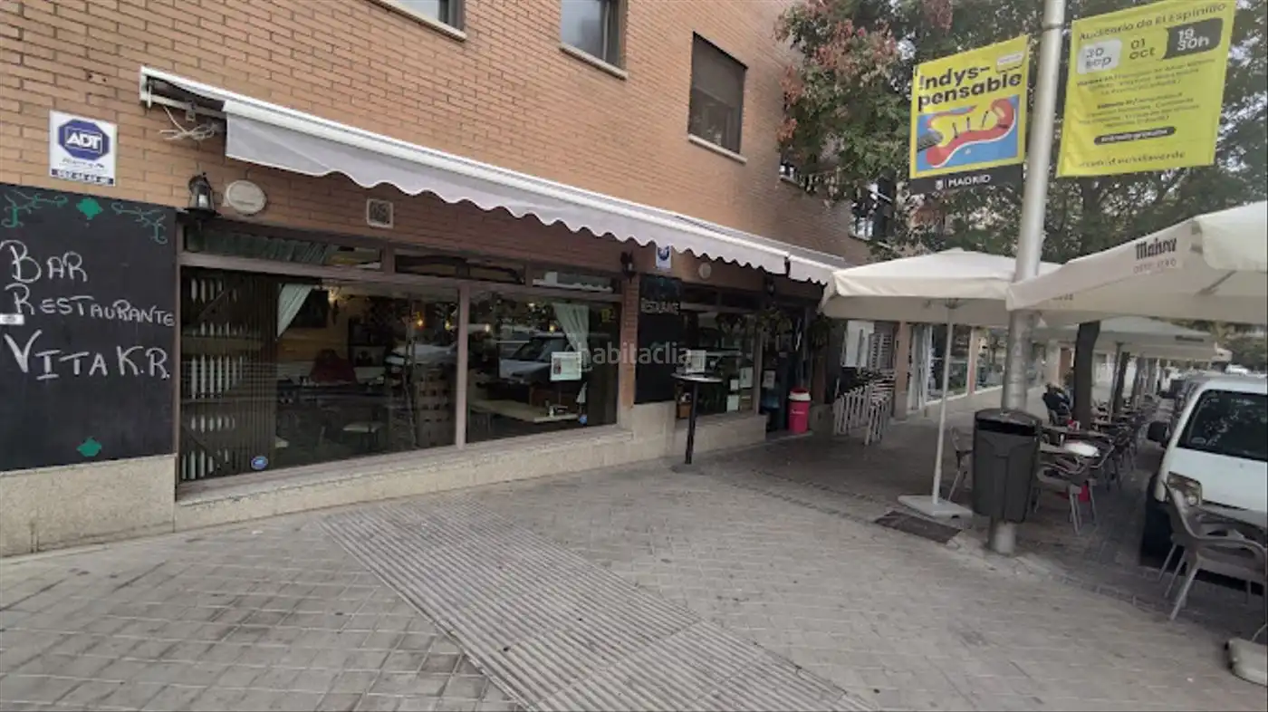 Local comercial en venda a Calle del Bario 12, imagen 2