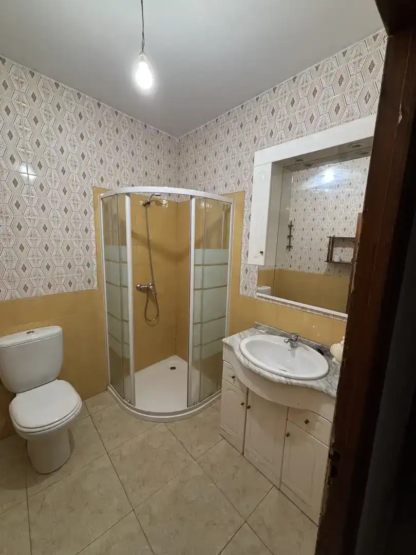 Badezimmer von Wohnung zur Miete in Torrecillas de la Tiesa mit Möbliert und Balkon
