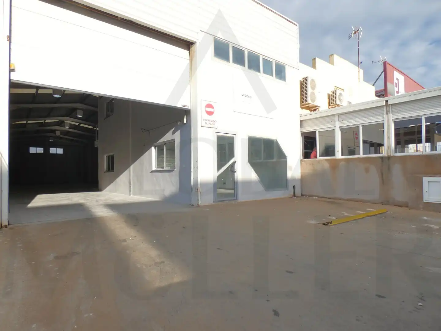 Außenansicht von Fabrikhallen zur Miete in Cartagena ciudad