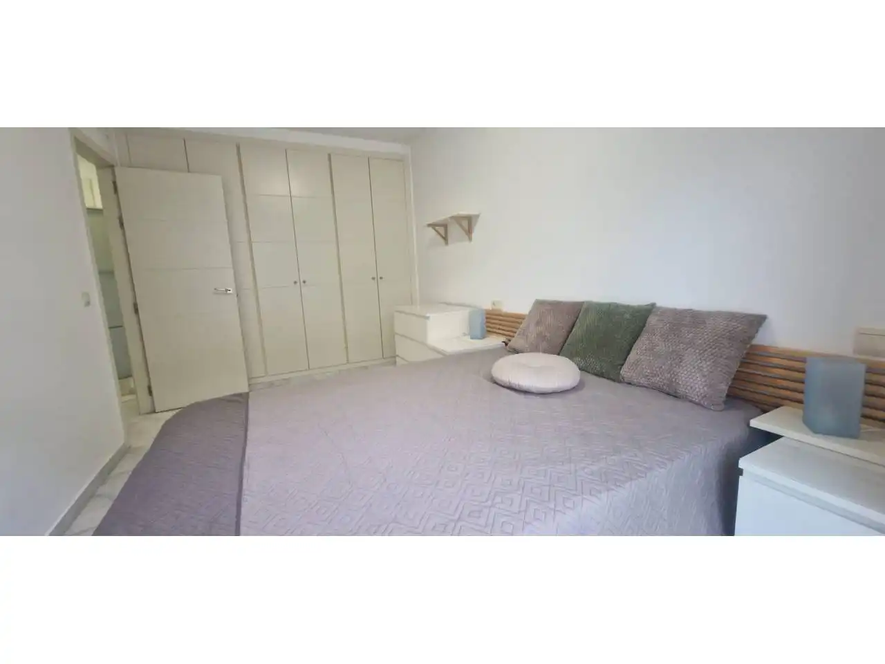Apartamento con piscina en venta en Puerto Marina, imagen 5