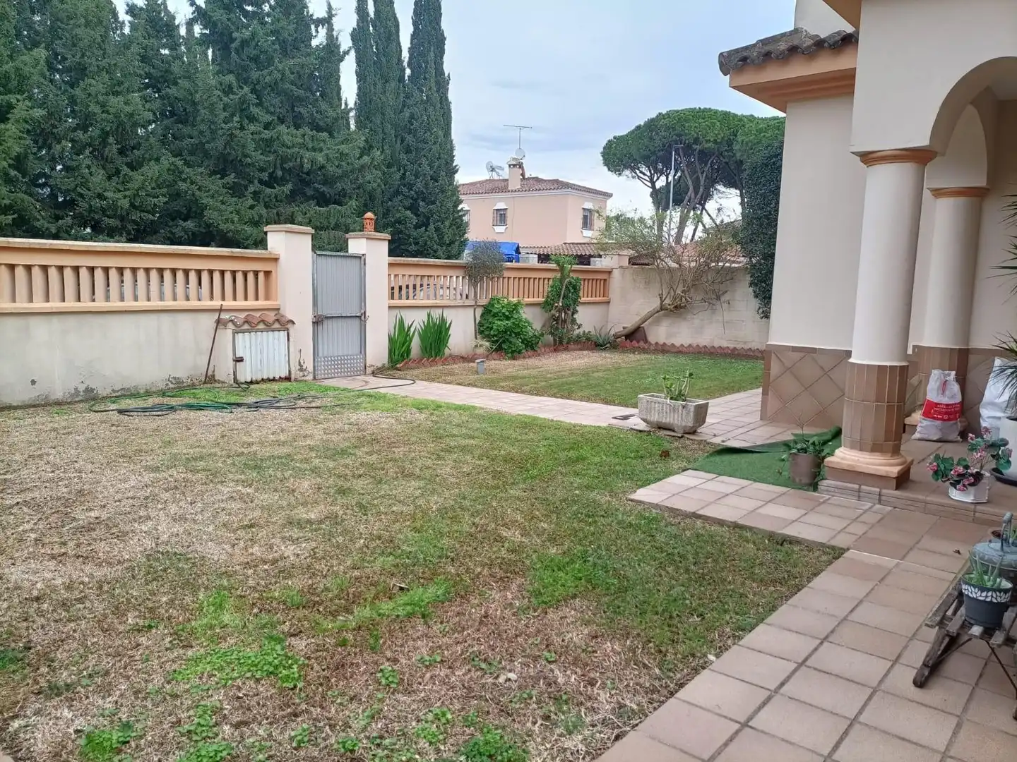Xalet amb piscina en venda a Los Gallos