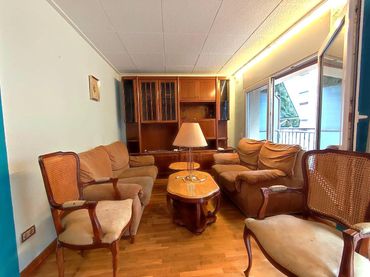 Piso con balcón en venta en Centre