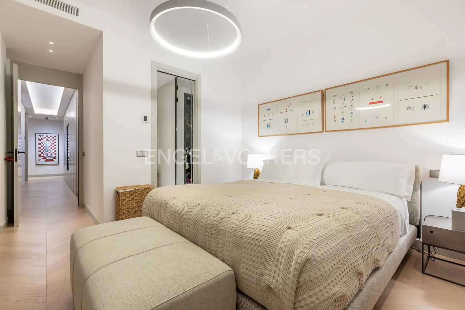 Bedroom of Flat for sale in Sevilla  with Air Conditioner, Heating and Terrace