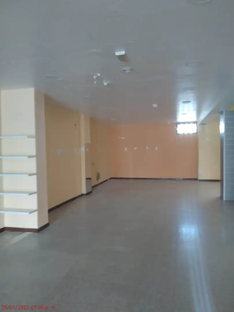 Local comercial de lloguer a Puntales - Zona Franca, imagen 5