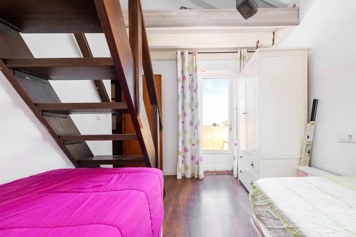 Habitación de Casa adosada en venta en Aznalcázar con Aire acondicionado, Calefacción y Jardín privado