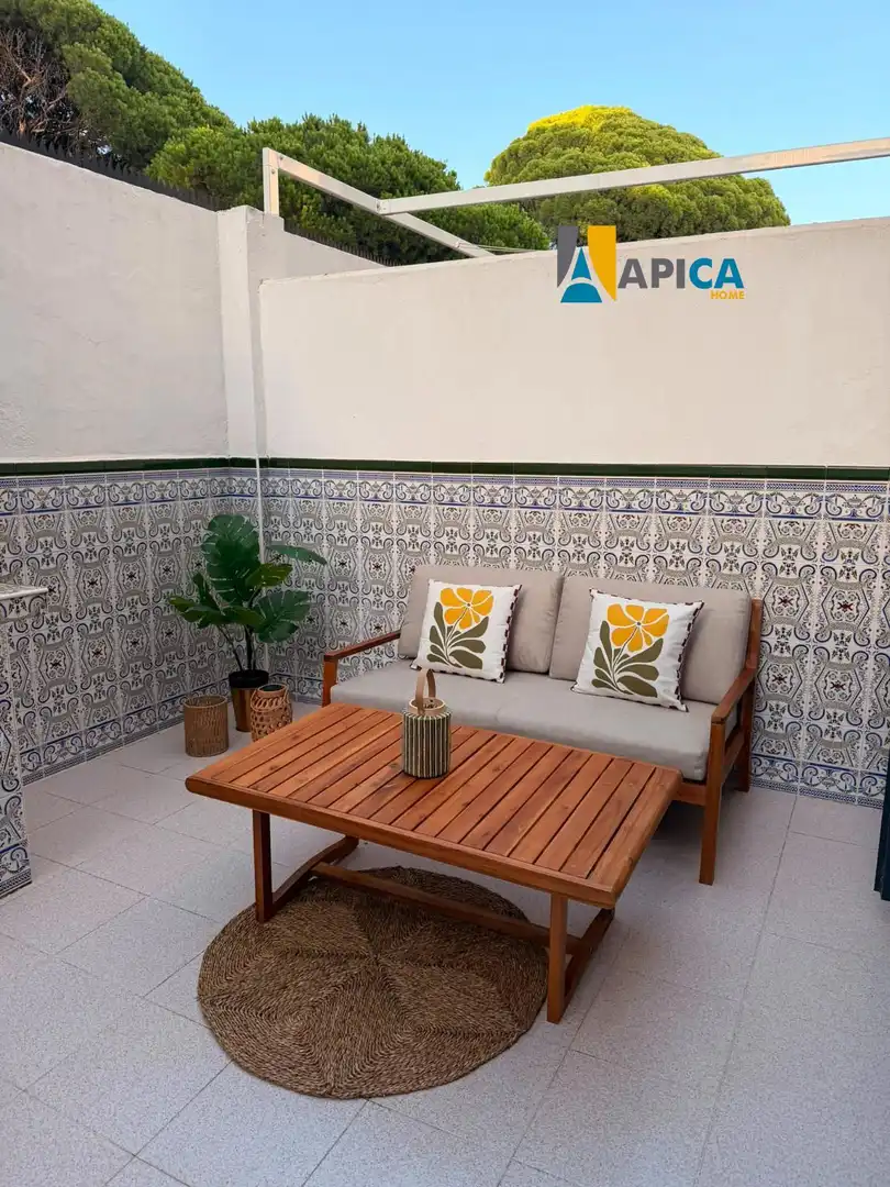 Terraza de Casa adosada en venta en Barbate con Aire acondicionado, Calefacción y Jardín privado