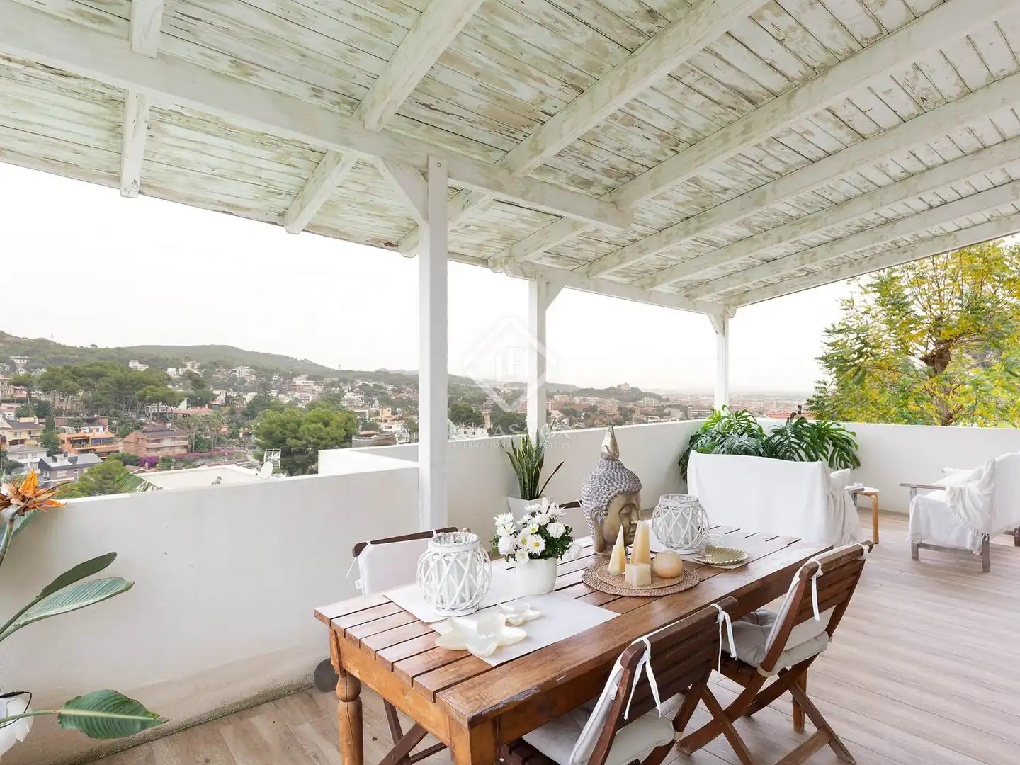 Detached house with terrace for sale in Montmar, imagen 5