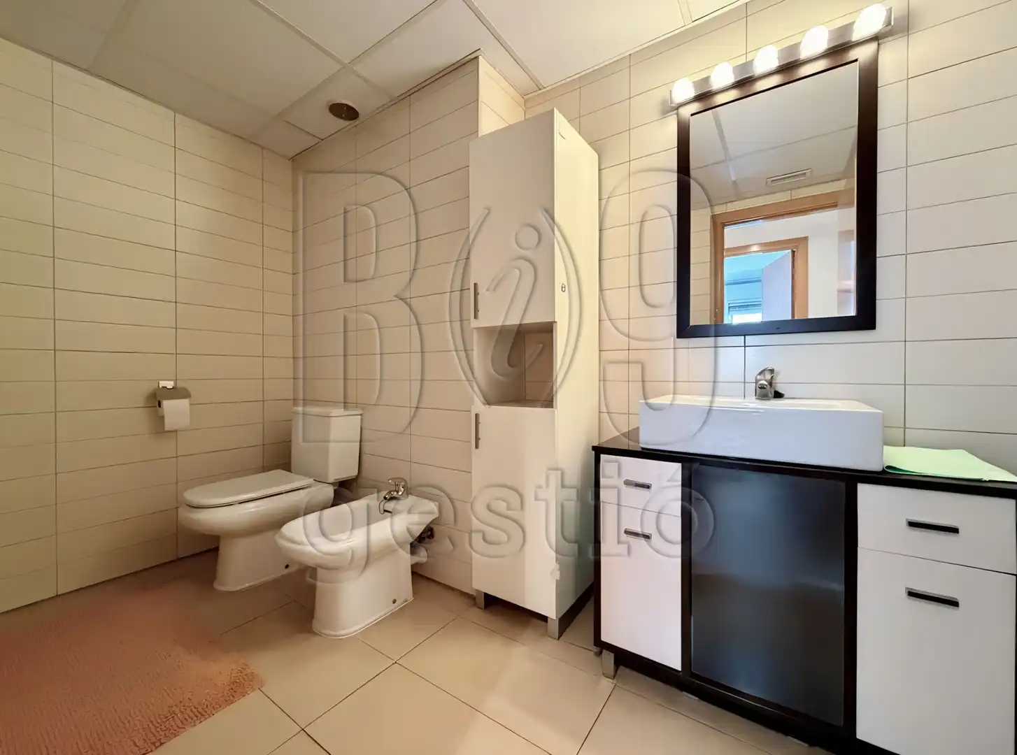 Baño de Piso en venta en La Pobla de Mafumet con Aire acondicionado, Calefacción y Terraza