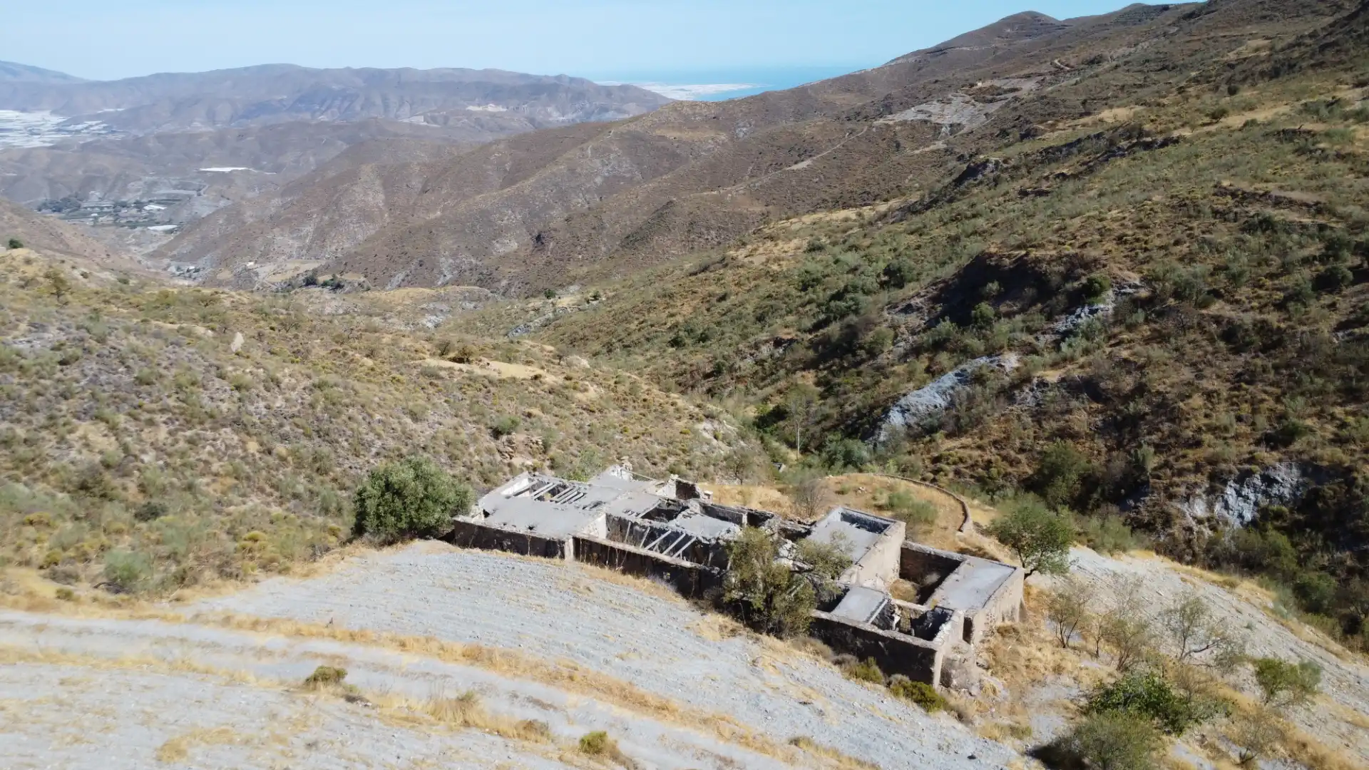 Exterior view of Land for sale in Turón