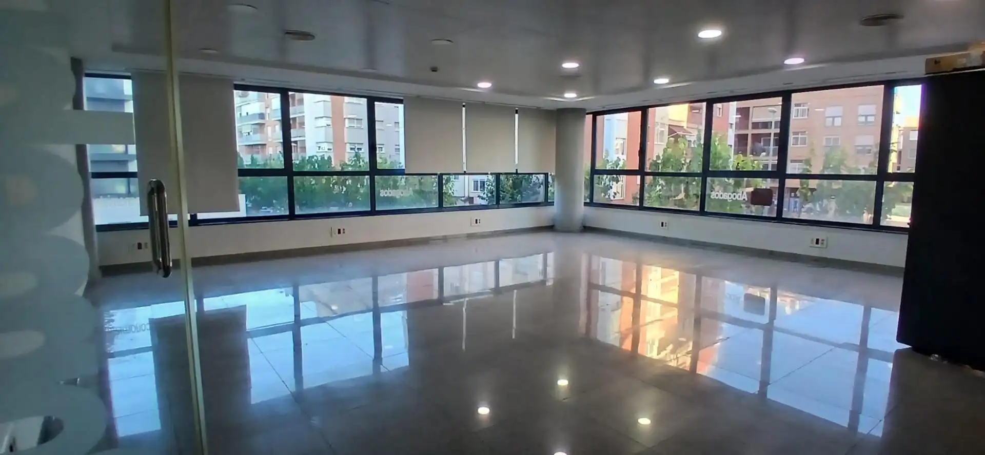 Oficina de alquiler en Pedanías Este