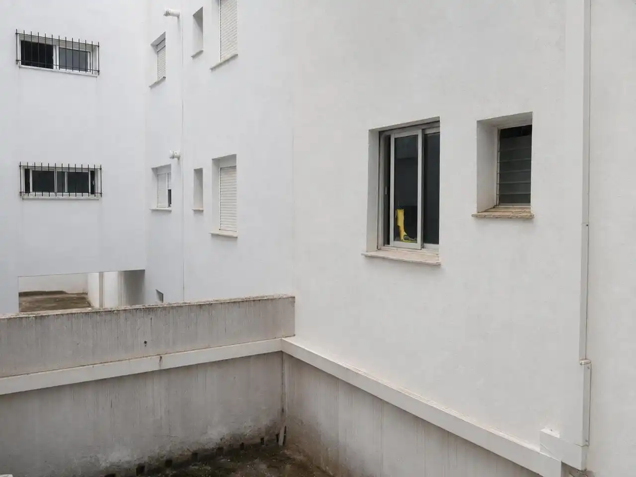 Vista exterior de Planta baja en venta en San Juan de Aznalfarache con Trastero y Amueblado