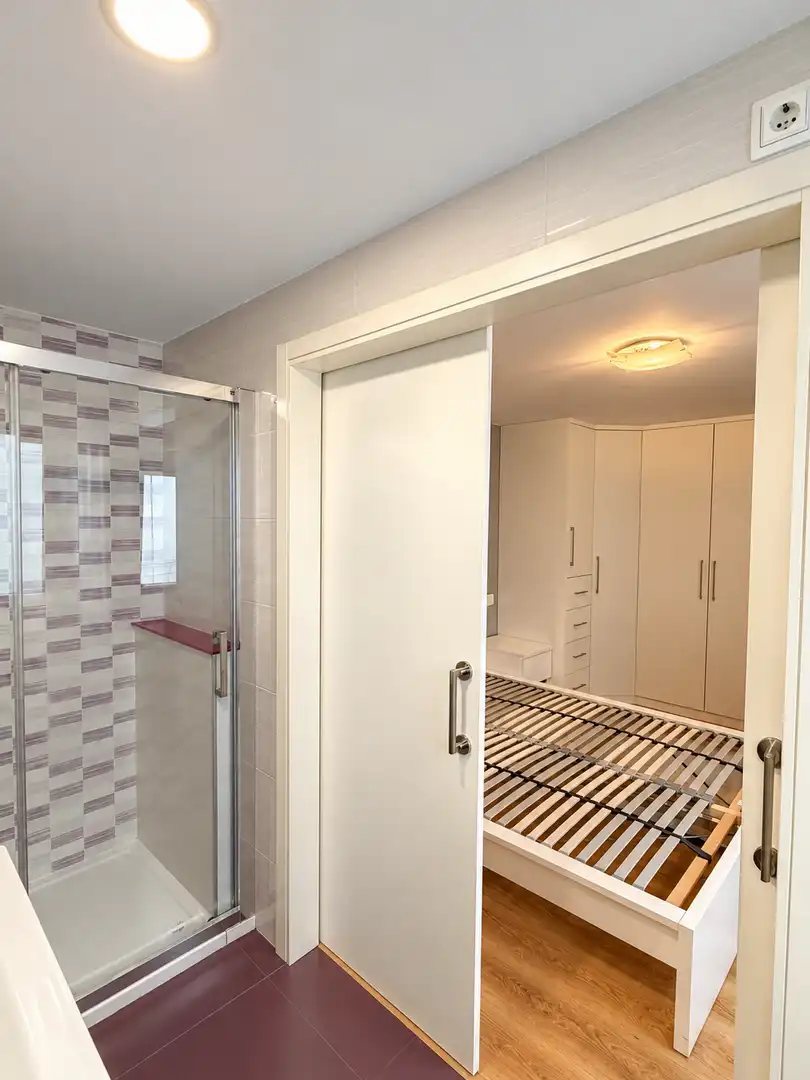 Habitación de Piso en venta en Carballo, A Coruña