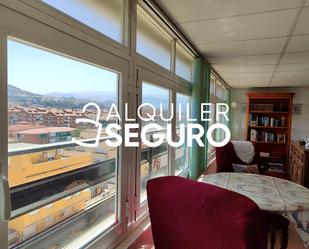 Attic to rent in  Granada Capital  with Air Conditioner and Terrace