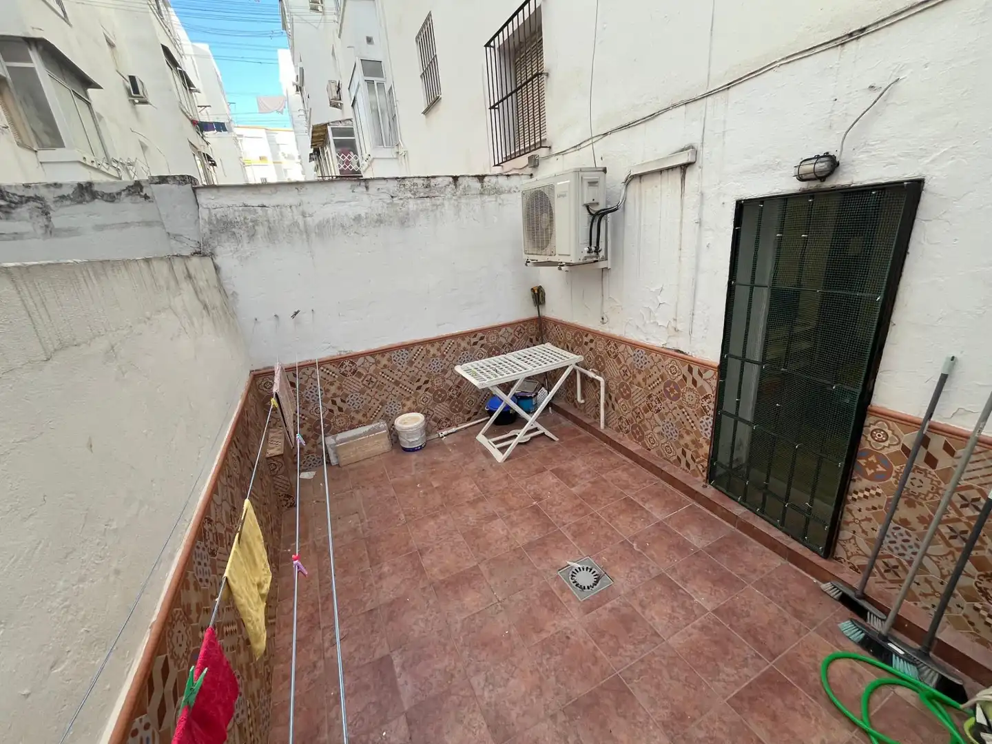 Piso de alquiler en Calle ULIA, El Plantinar – Avda. La Paz - El Juncal