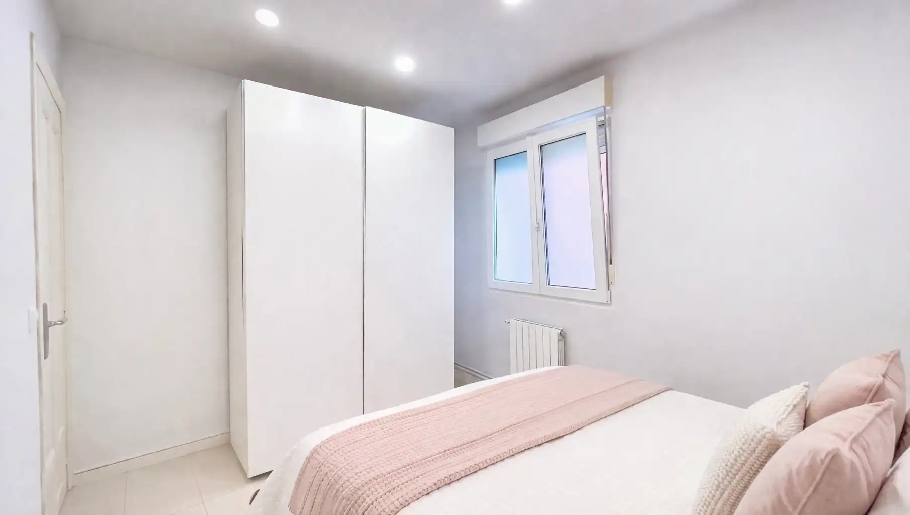 Habitación de Piso en venta en Santander con Calefacción, Amueblado y Horno