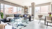 Living room of Flat for sale in  Madrid Capital  with Air Conditioner and Heating