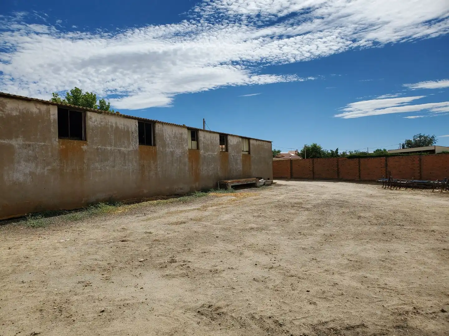 Vista exterior de Trastero en venta en Sinlabajos