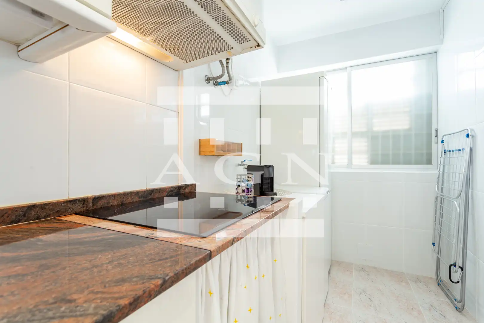 Küche von Wohnung zum Verkauf in Salou mit Klimaanlage, Heizung und Terrasse