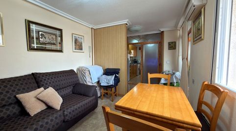 Foto 3 de Apartamento en venta en Calle San Pascual, Antonio Machado, Torrevieja