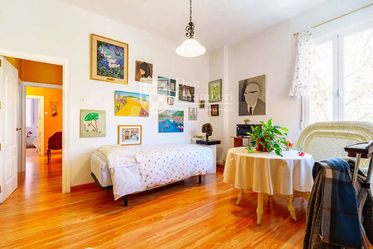 Wohnzimmer von Wohnung zum Verkauf in Madrid mit Klimaanlage, Heizung und Möbliert