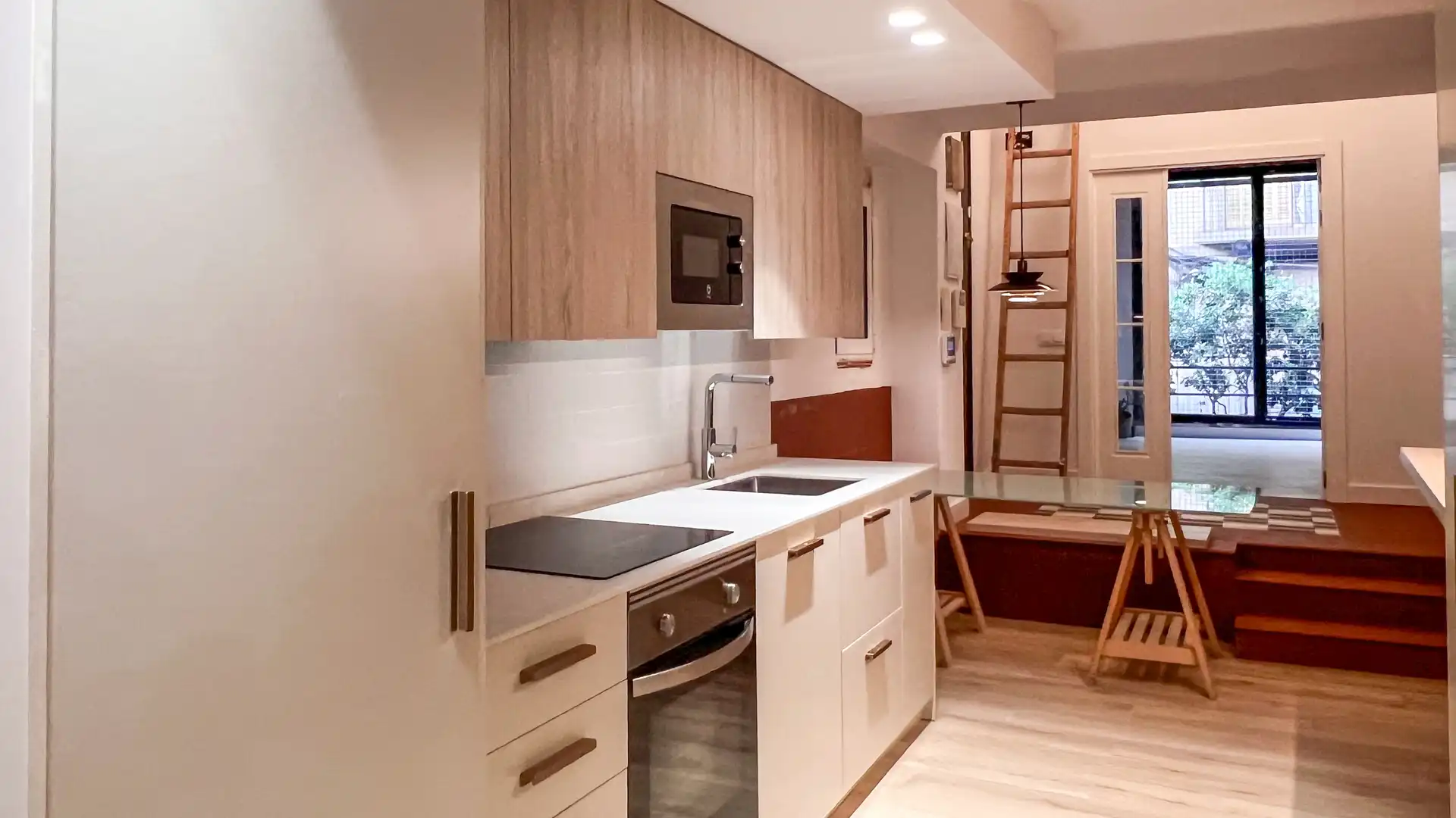 Flat for sale in de la Concòrdia, El Poble Sec - Parc de Montjuïc