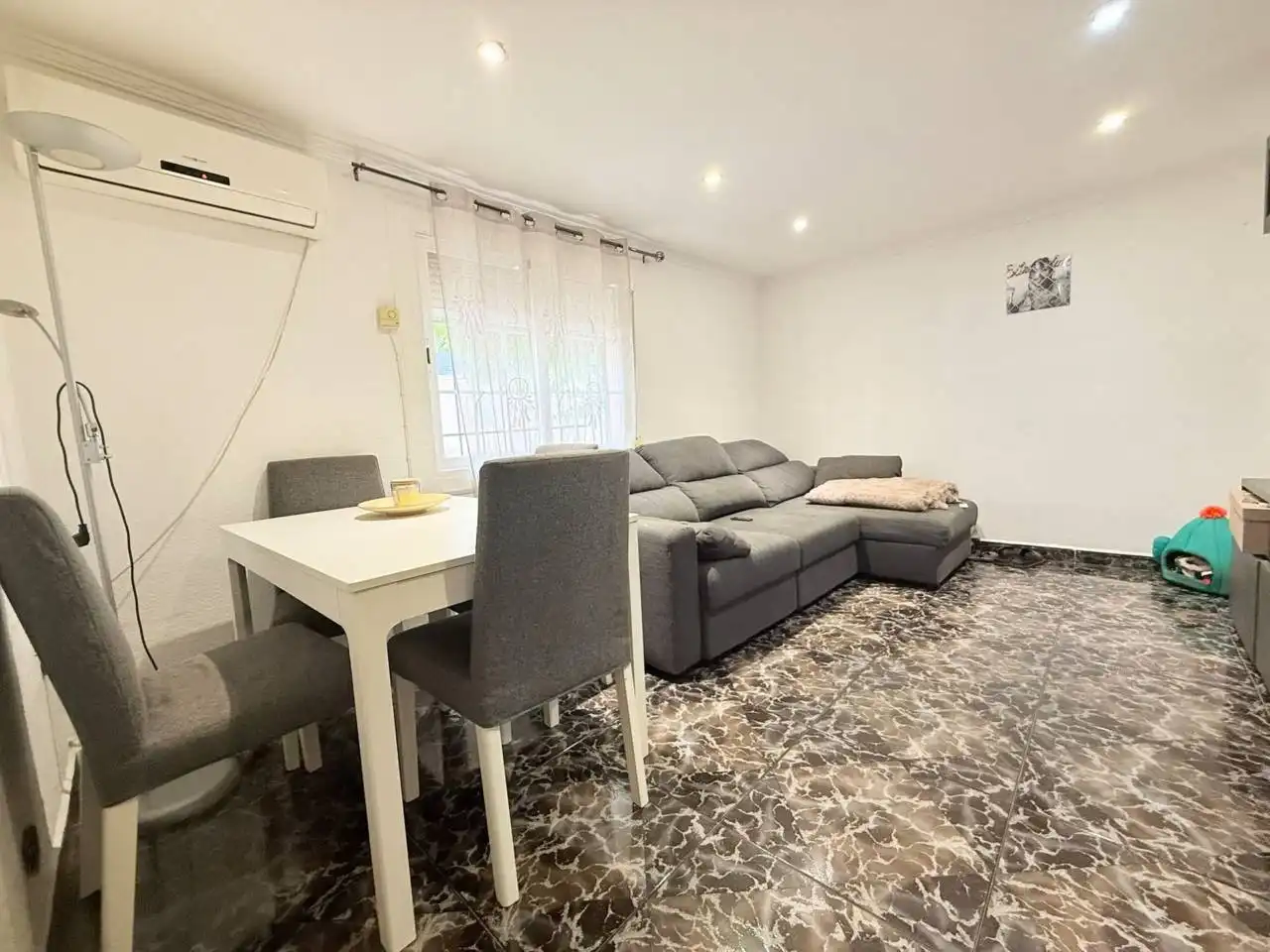 Wohnzimmer von Wohnung zum Verkauf in Sant Celoni mit Klimaanlage und Heizung