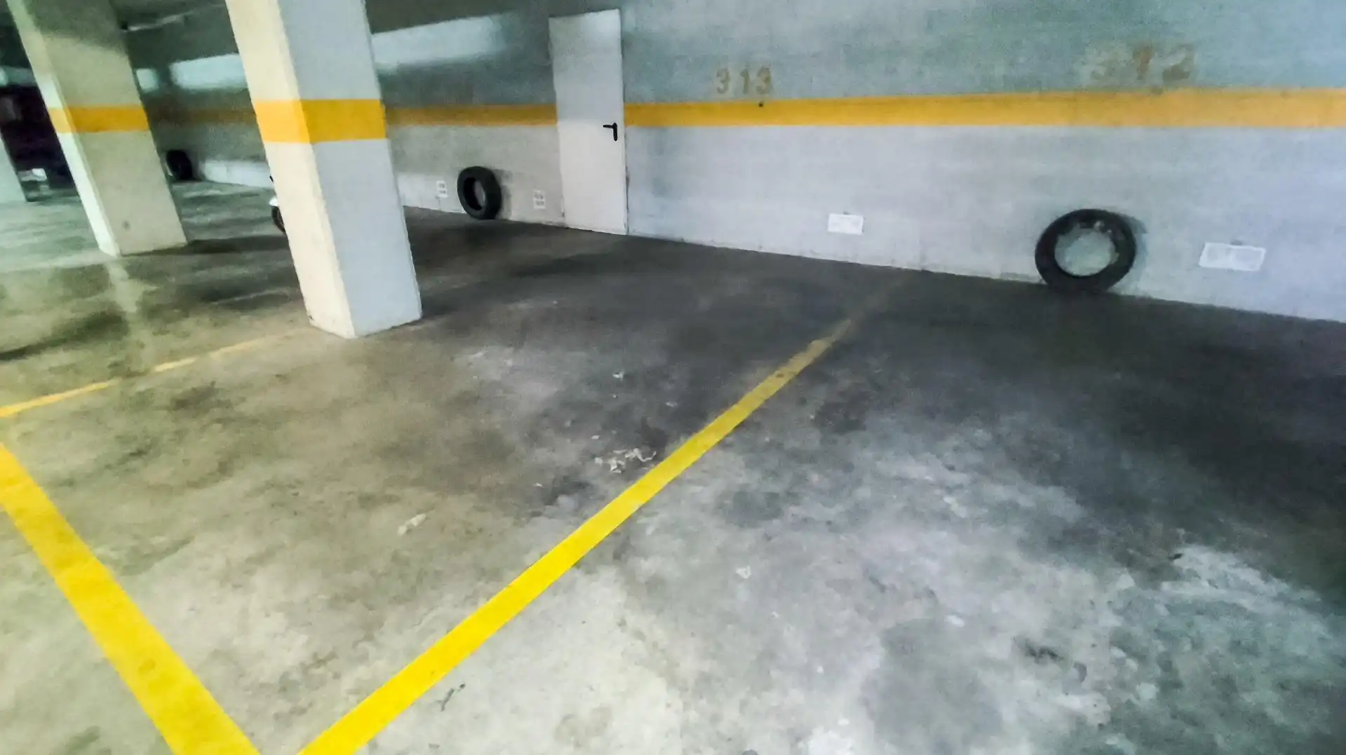 Parking de Piso en venta en Reus con Jardín privado, Trastero y Piscina comunitaria
