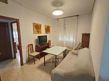 Apartamento con ascensor en alquiler en Poniente-Sur