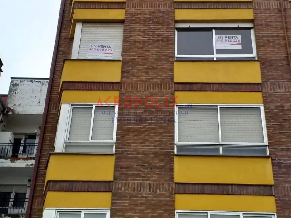 Exterior view of Flat for sale in Bembibre, León