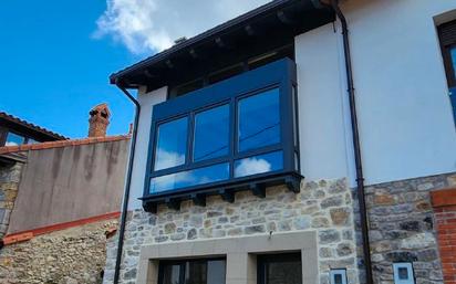 Exterior view of House or chalet for sale in Val de San Vicente   with Heating
