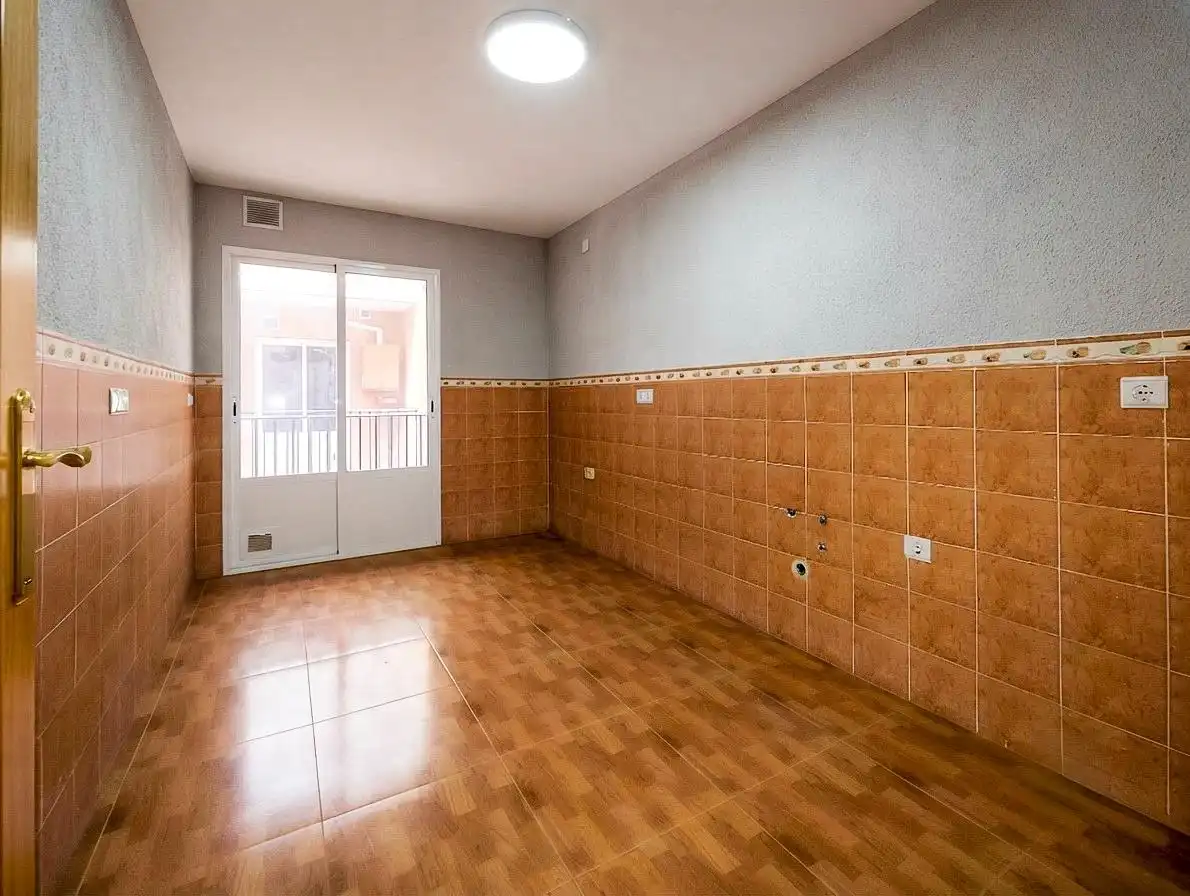 Dormitori de Pis en venda en Puertollano amb Calefacció, Terrassa i Balcó