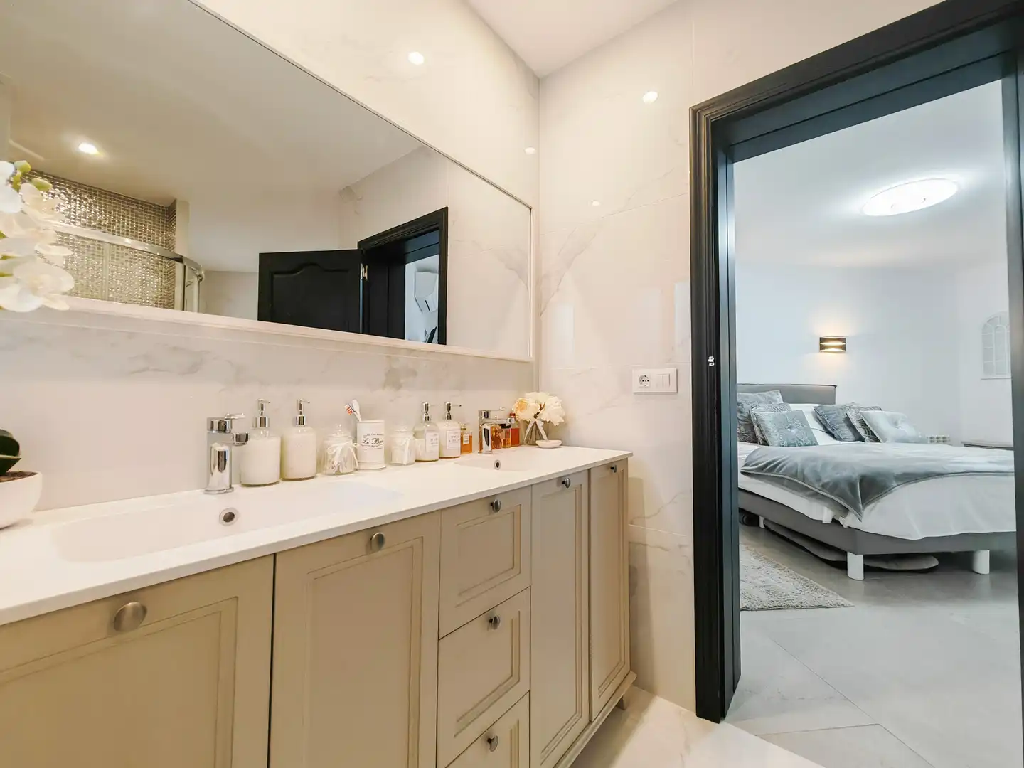 Bathroom of Houses for sale in Dénia  with Air Conditioner, Heating and Terrace