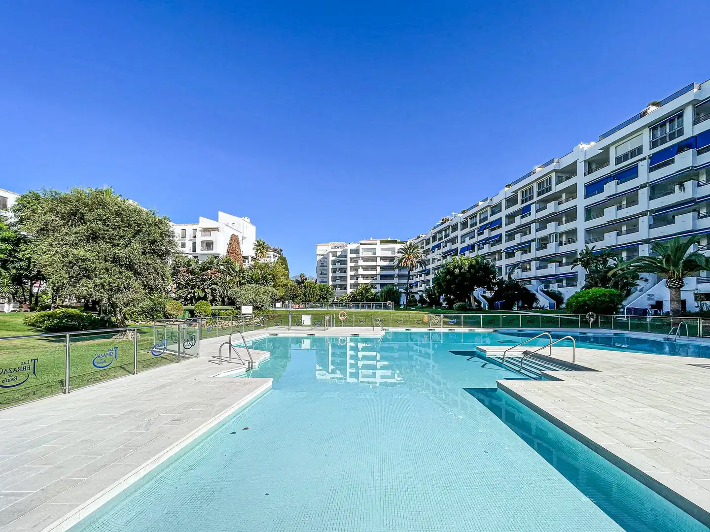 Piscina de Apartament en venda en Marbella amb Aire condicionat, Terrassa i Piscina