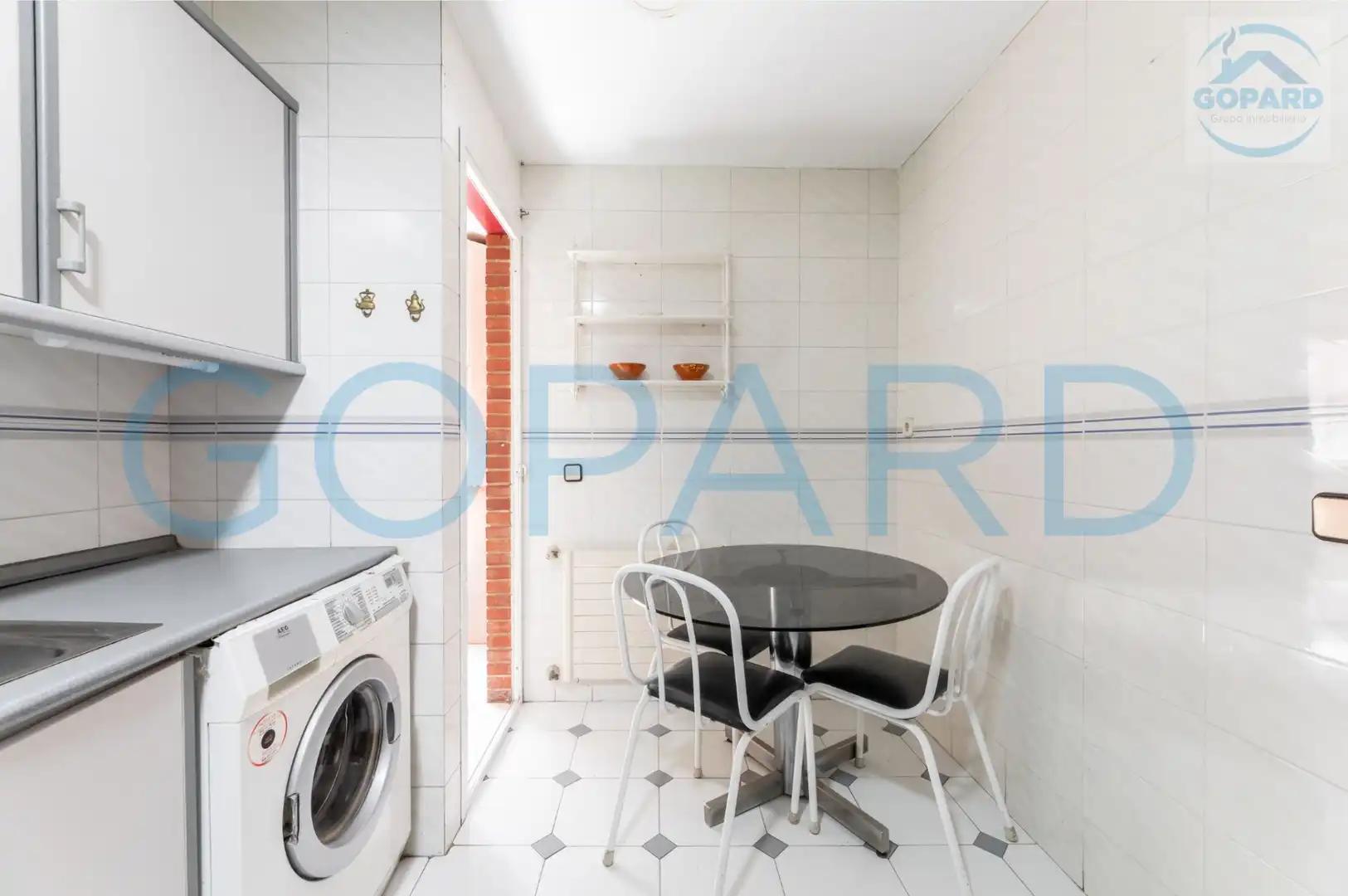 Küche von Wohnung zum Verkauf in Madrid mit Klimaanlage, Heizung und Parkett