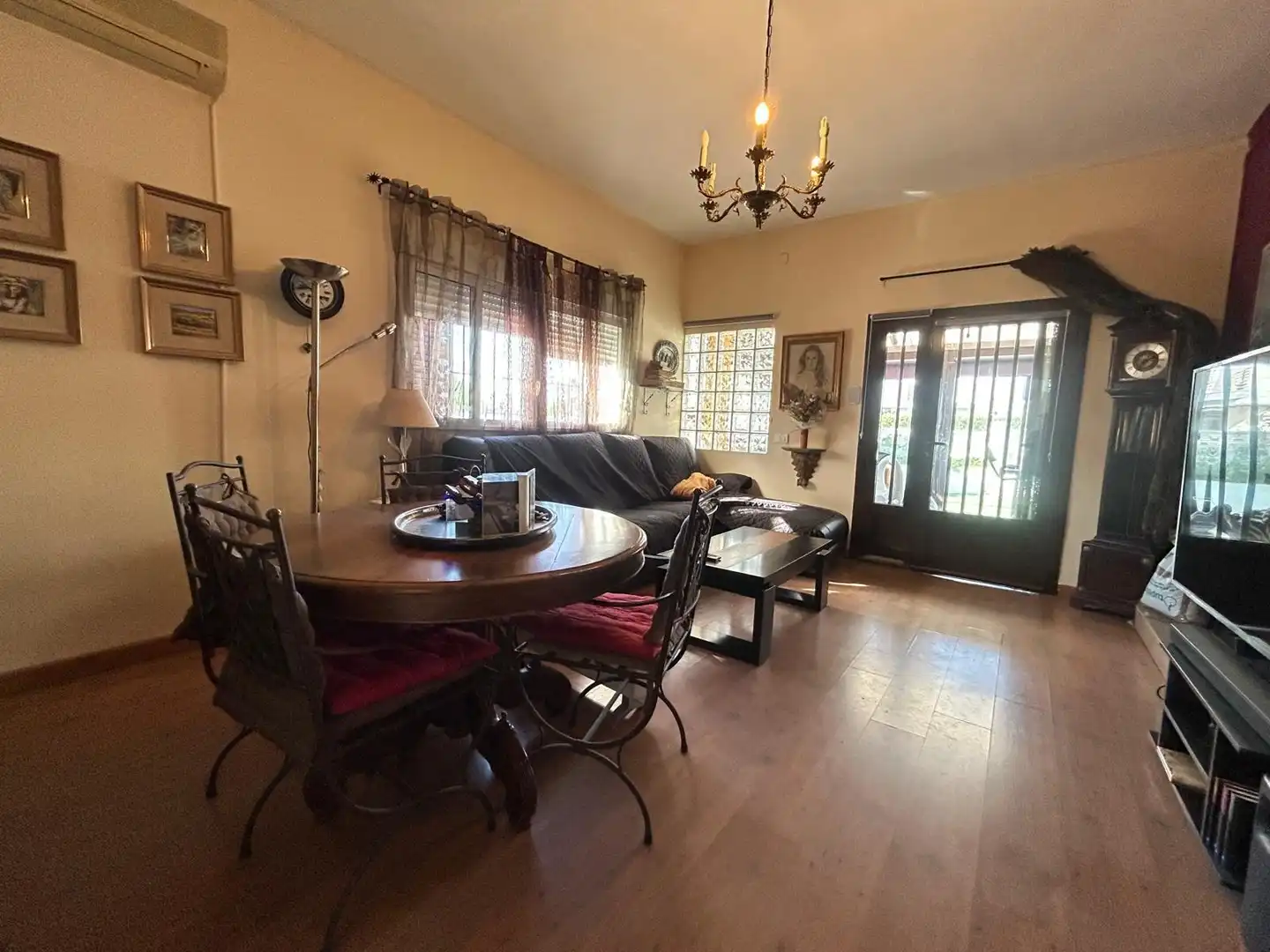 Sala d'estar de Casa o xalet en venda en Alcanar amb Aire condicionat, Calefacció i Jardí privat
