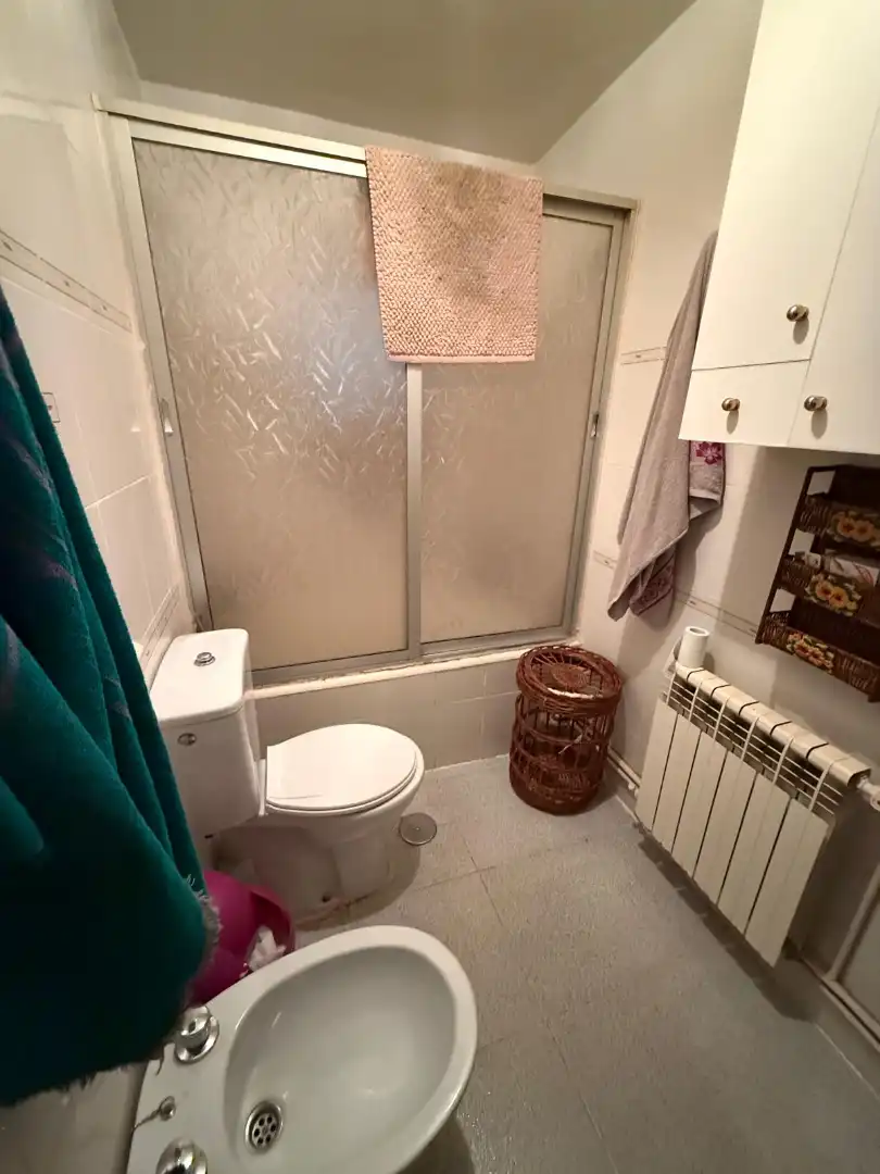 Badezimmer von Einfamilien-Reihenhaus zum Verkauf in Puertollano mit Heizung und Abstellraum