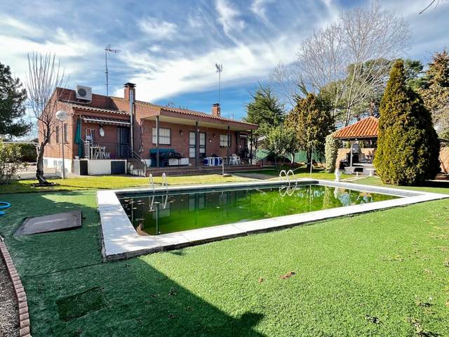 Casa-chalet en Venta en Av. Ibiza en Eurovillas