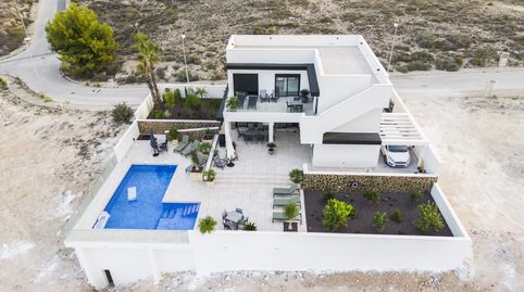 Six Seconds Propertiesnbspte invita a descubrir esta sofisticada villa independiente ubicada en la codiciada zona de Lo Pepin, en, imatge 3