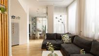 Living room of Single-family semi-detached for sale in Badalona  with Air Conditioner, Heating and Private garden