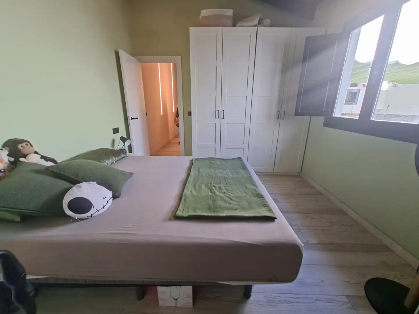 Dormitori de Casa o xalet en venda en La Rinconada amb Aire condicionat, Calefacció i Terrassa