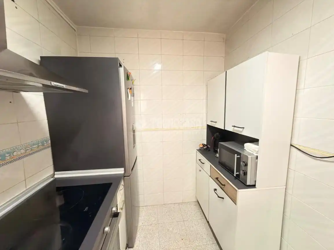 Kitchen of Flat for sale in Zaragoza  with Air Conditioner, Heating and Furnished